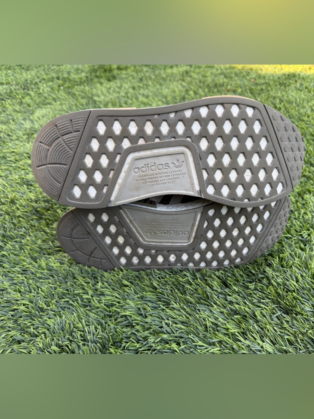 adidas Olive Green Sneakers - Picture 4 of 4
